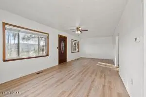 63 W Mead Ave, Yakima, WA 98902 - Image #3