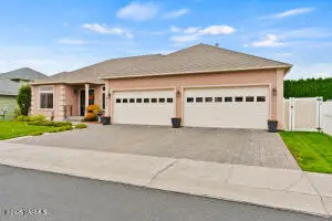 8702 Westbrook Ave, Yakima, WA 98908 - Image #3