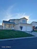 1204 W Home Ave, Selah, WA 98942