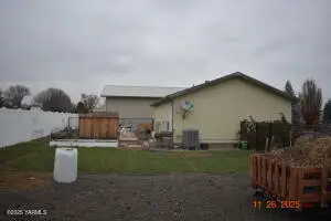 2608 S 72nd Ave, Yakima, WA 98903 - Image #2