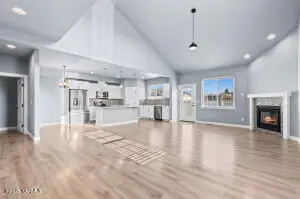 671 S 83rd Ave #2, Yakima, WA 98908