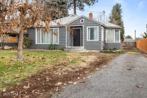 309 Douglas St, Grandview, WA 98930 - Image #2