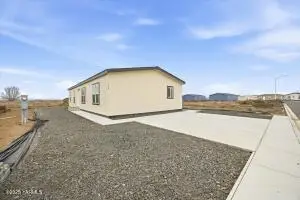 2681 E Edison Ave #32, Sunnyside, WA 98944