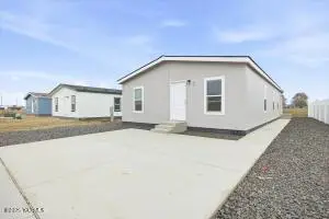 2681 E Edison Ave #31, Sunnyside, WA 98944 - Image #1