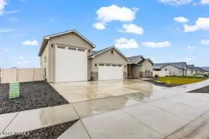 300 E Ian Ave, Ellensburg, WA 98926 - Image #3