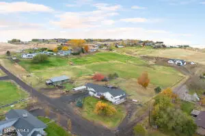 910 Gromore Rd, Yakima, WA 98908 - Image #1