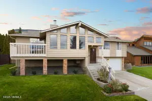 1304 Cedar Ln, Selah, WA 98942 - Image #1