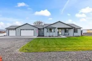 168 Wickstrom Ln, Selah, WA 98942 - Image #3