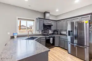 206 S Zeus St, Moxee, WA 98936 - Image #2