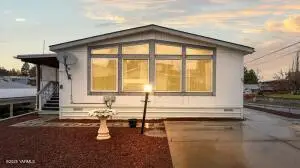 1200 S Euclid St #76, Grandview, WA 98930