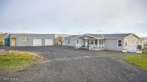 1421 Conrad Rd, Selah, WA 98942