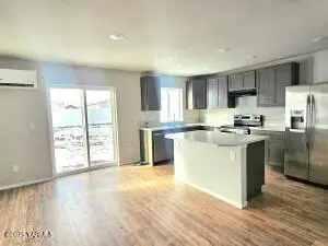 203 N Birch St, Tieton, WA 98947 - #2