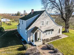 1921 Olmstead Rd, Grandview, WA 98930 - #1