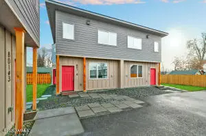 801 N 16th Ave #3, Yakima, WA 98902 - #3