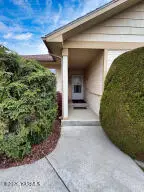 108 N 57th St, Yakima, WA 98901 - #2