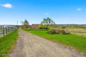 4410 Thorp Cemetery Rd, Thorp, WA 98946 - #2