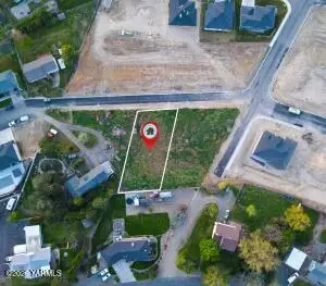 833 Vine Ave, Sunnyside, WA 98944 - #1