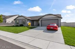 909 Dunegrass Way, Yakima, WA 98901 - #2