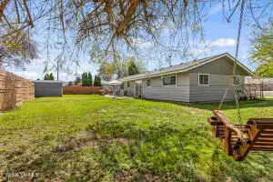 1901 S 47th Ave, Yakima, WA 98903