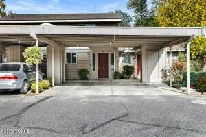 2405 W Lincoln Ave #10, Yakima, WA 98902 - #2