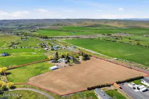 10161 N Wenas Rd, Selah, WA 98942 - #3