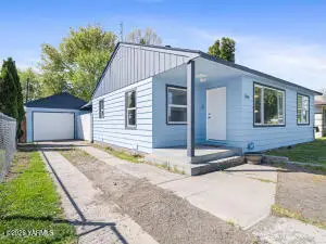 1206 W Washington Ave, Yakima, WA 98903 - #1
