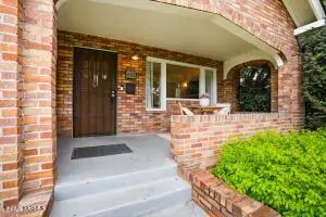 610 S 25th Ave, Yakima, WA 98902 - #3