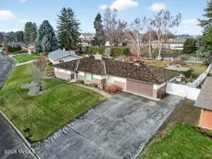 3805 Richey Rd, Yakima, WA 98902 - #2