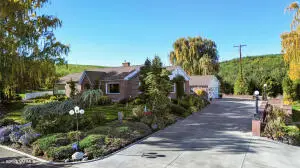 1350 Upland Way, Cowiche, WA 98923 - #1
