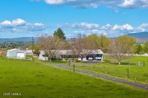 180 Pomona Heights Rd, Yakima, WA 98901 - #3