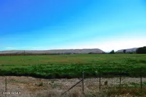 4200 Hwy 24 Hwy, Yakima, WA 98901 - #2