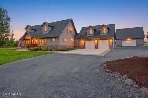 314 Schlagel Rd, Yakima, WA 98901 - #1