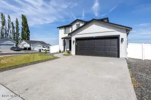 605 N Oak St #23, Tieton, WA 98947 - #2