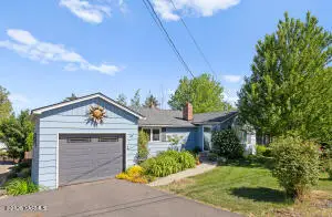 221 N 32nd Ave, Yakima, WA 98902 - #1