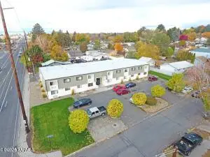 1020 S 20th Ave, Yakima, WA 98902 - #1