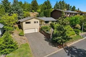 912 Carriage Hill Dr, Yakima, WA 98908 - #2