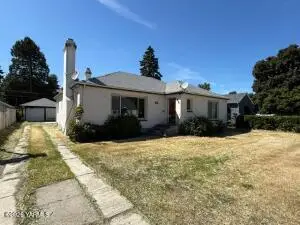 804 S 16th Ave, Yakima, WA 98902
