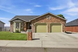 4960 Pear Butte Dr, Yakima, WA 98901 - #1