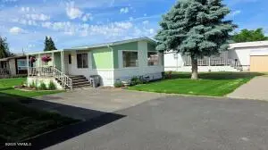 55 W Washington Ave #141, Yakima, WA 98903 - #3