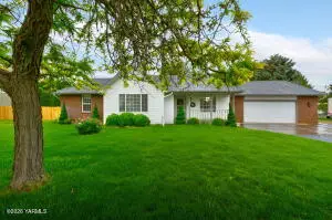 1907 S 44th Ave, Yakima, WA 98903 - #2