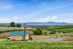 430 Schlect Rd, Yakima, WA 98908