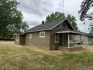 550 A St, White Swan, WA 98952 - #2