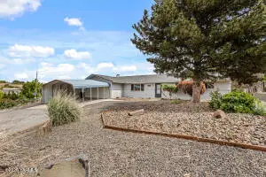 8003 Englewood Crest Dr, Yakima, WA 98908