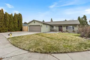 1517 S 32nd Ave, Yakima, WA 98902