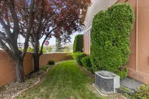 3611 Messina Dr, Yakima, WA 98902 - #3