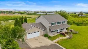 200 Tieton Heights Rd, Tieton, WA 98947 - #2