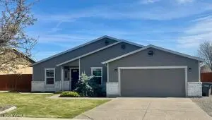2403 S 73rd Ave, Yakima, WA 98903 - #1