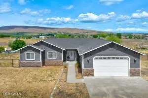 14905 Violet Ct, Yakima, WA 98908 - #1