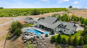 8401 Vertner Rd, Yakima, WA 98908
