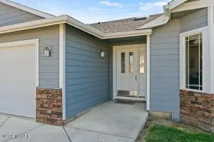 505 N Iler St, Moxee, WA 98936 - #3